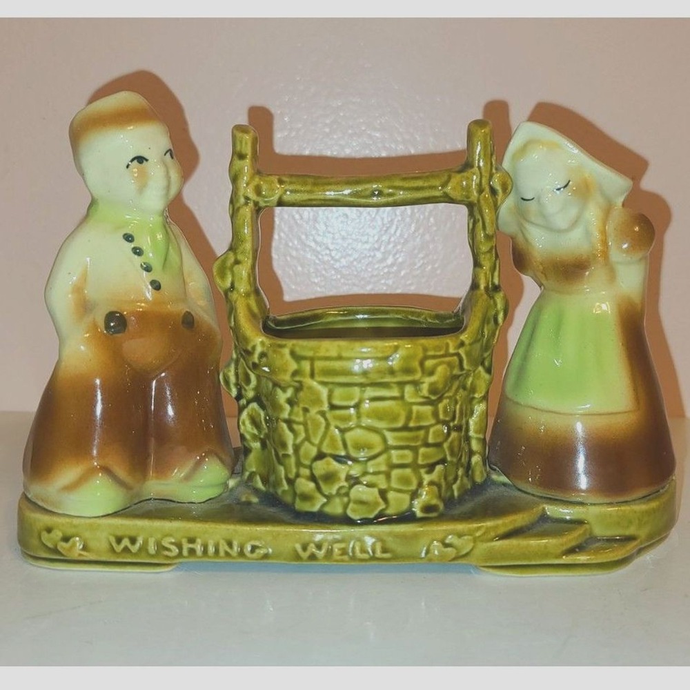 Wishing Well Vintage Shawnee Pottery Dutch Boy & Girl‎ 1940's 710